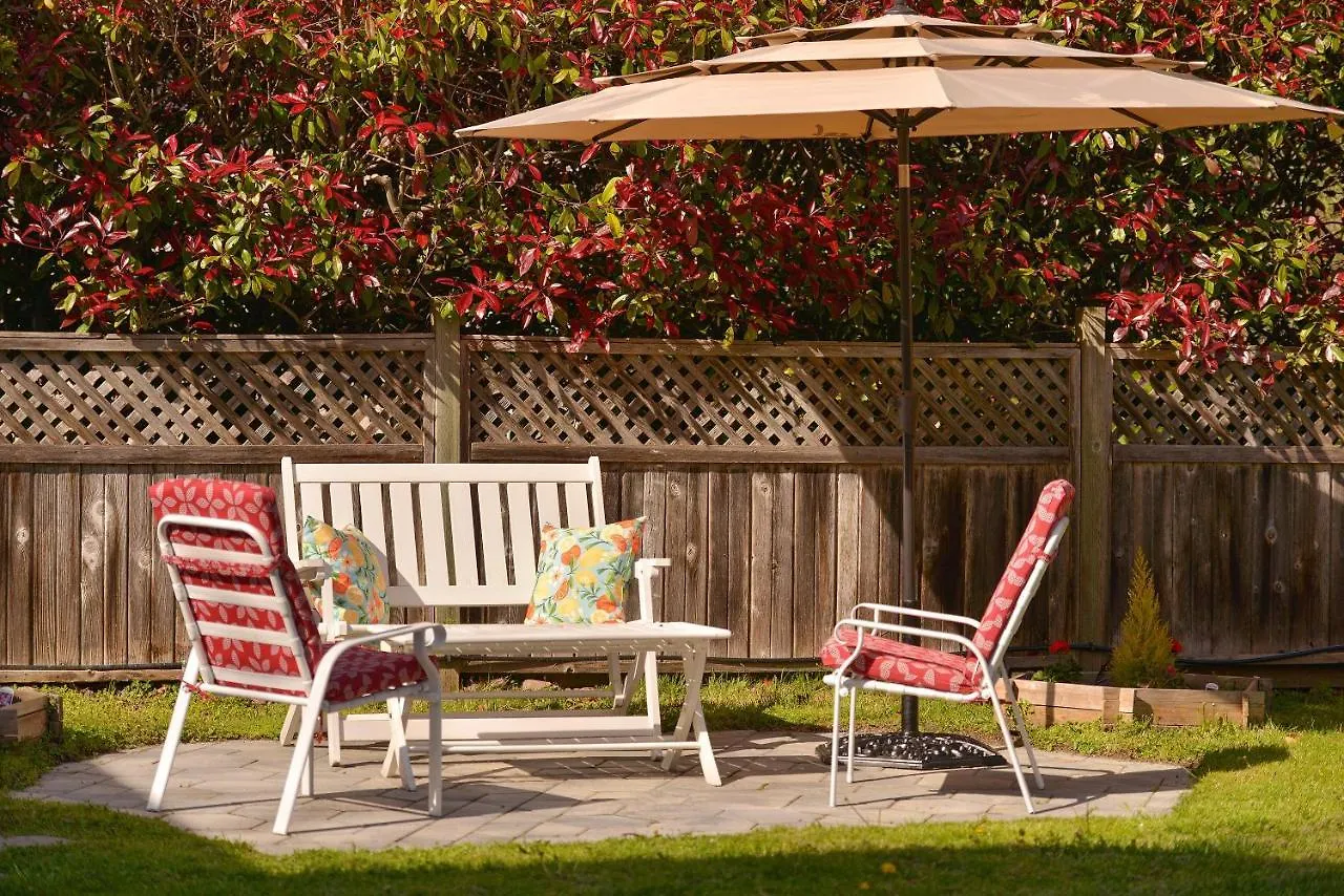 Oak Bay Village Villa Victoria Kanada